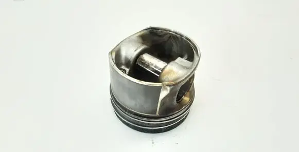 BMW 3 E90 E91 Piston 