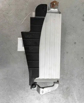 Lexus IS-F Sound amplifier 862800w750
