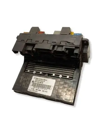 Mercedes-Benz CLK A209 C209 Fuse module 2095450201 5DK00848500