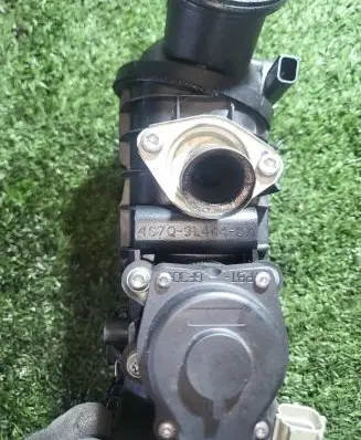 Jaguar XF X250 Throttle valve 4S7Q9