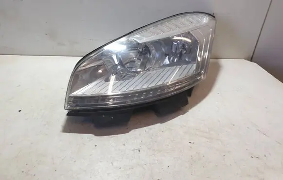 Citroen C4 Grand Picasso Headlight/headlamp dust cover 153873