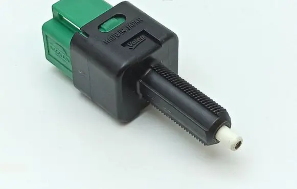 Nissan Navara D23 Brake pedal sensor switch 