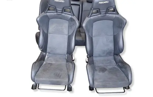 Mitsubishi Lancer Evolution X Seat set 