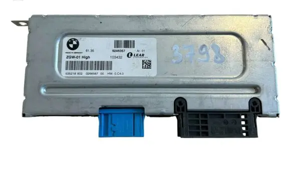 BMW 5 F10 F11 Gateway control module 9246357 61359246357