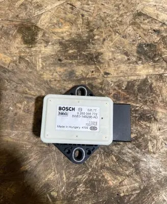Jaguar XF X250 ESP acceleration yaw rate sensor 8W8314B296AD 0265005772 11019