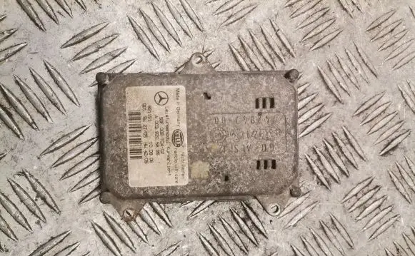 Mercedes-Benz R W251 Headlight ballast module Xenon a0038205826