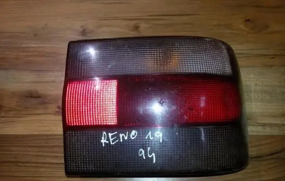 Renault 19 Rear/tail lights