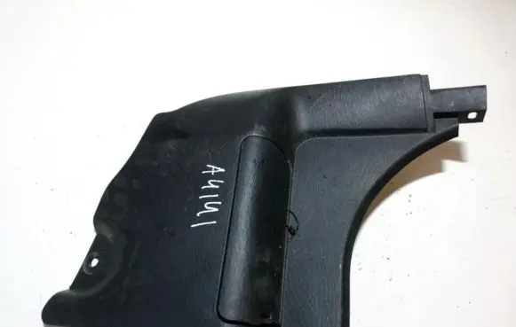 Mazda 323 F Other interior part bj0e68390