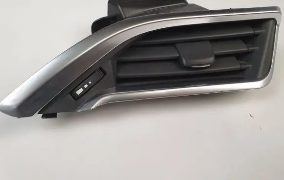Peugeot 208 Dashboard side air vent grill/cover trim 9673131677