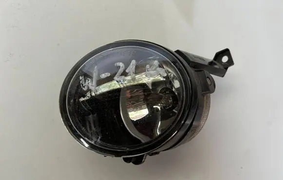 Volkswagen Touran I Front fog light 27128700
