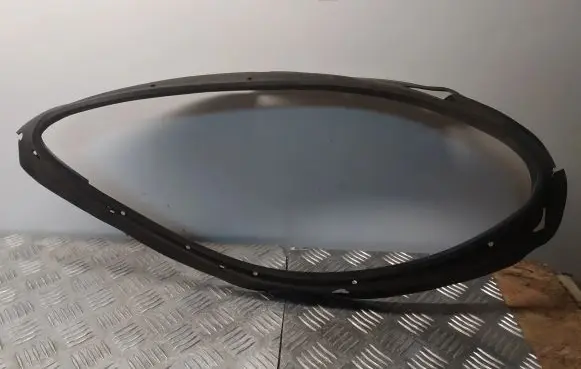 Headlight part