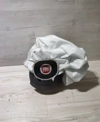 Steering wheel airbag