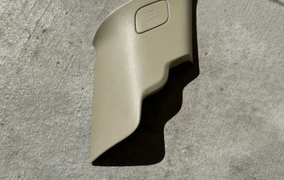 Volvo V60 (C) pillar trim A068498 31307504