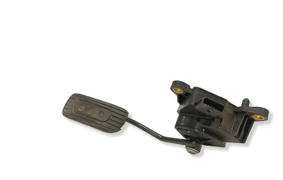 Nissan Tiida C11 Accelerator throttle pedal 18002EW000 1567C 11136