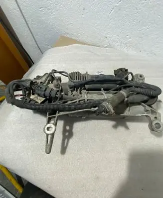 Audi Q7 4L Air suspension valve block 15152400082 359757 070703