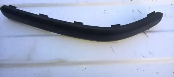 Ford Fusion Rear bumper trim bar molding 2n1117d751a 2n11-17d751-a