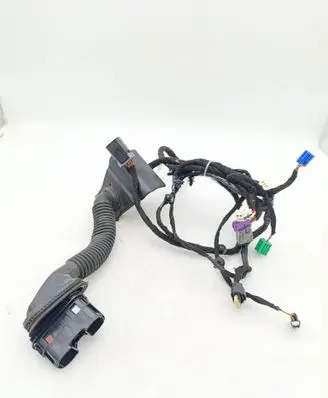 Chrysler Pacifica Front door wiring loom P68228627AF 627AF