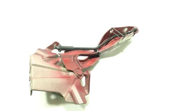 Engine bonnet/hood hinges