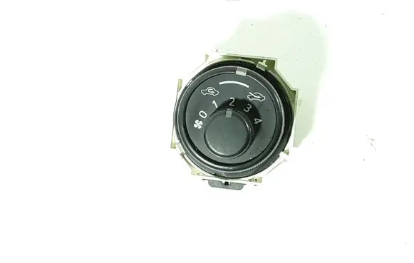 Toyota Yaris Interior fan control switch 75F240 55902 5622D17