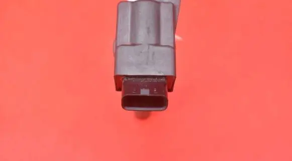 Toyota Corolla E10 High voltage ignition coil 90919-02272