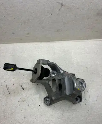 Audi A4 S4 B9 Engine mounting bracket 4m0199307af