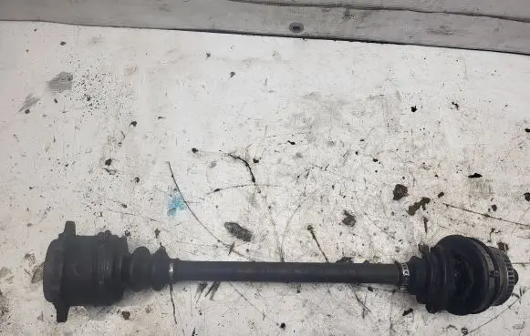 Audi A4 S4 B5 8D Front driveshaft
