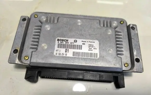 Citroen Berlingo Engine control unit/module 9630985480 0261204977