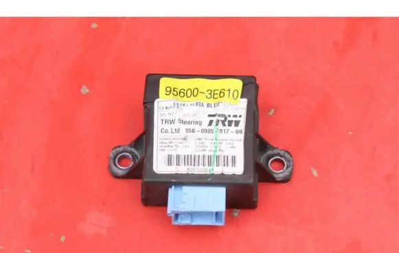 KIA Sorento Engine control unit/module ECU 95600-3E610