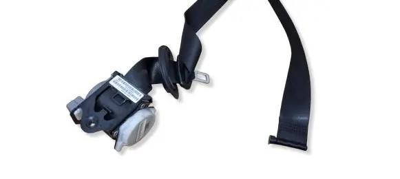 BMW X6 E71 Front seatbelt 7161045