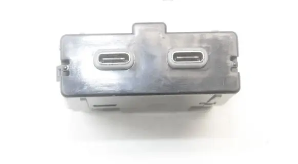 Skoda Octavia Mk4 USB socket connector 3G5035954A