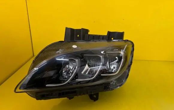 Hyundai Kona I Headlight/headlamp 92101J9600