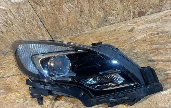 Opel Zafira C Headlight/headlamp 13399859