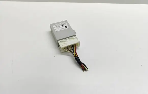 BMW 5 E60 E61 Tailgate/trunk control unit/module 7188110 718811001 61357188110