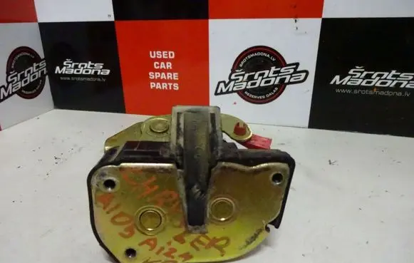Chrysler Town & Country III Rear door lock