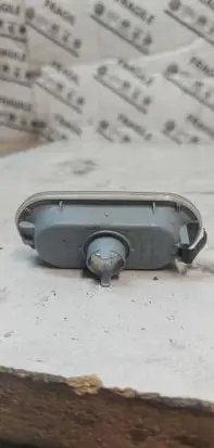 Volkswagen PASSAT B5 Front fender indicator light 1J0949117