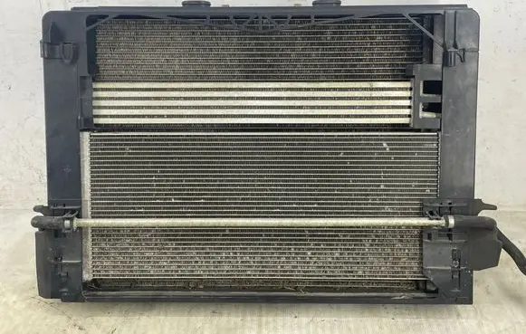 BMW 7 F01 F02 F03 F04 Radiator set 7599666
