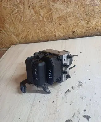 Skoda Fabia Mk1 (6Y) ABS Pump 6Q0614117E