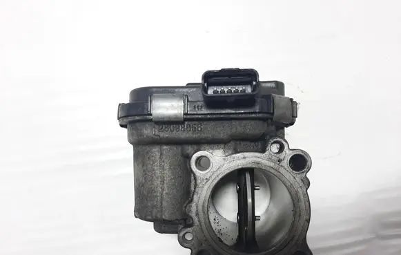 Volvo V40 Throttle valve 9673534480