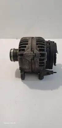 Audi A4 S4 B6 8E 8H Generator/alternator 028903029E