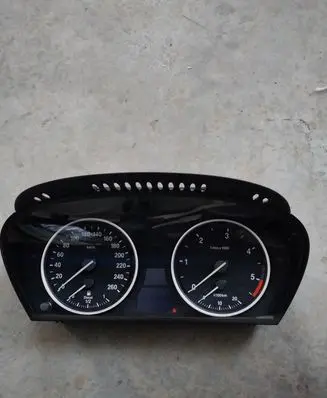 BMW 5 E60 E61 Speedometer (instrument cluster) 9153755