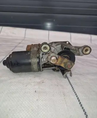 Nissan Terrano Front wiper linkage and motor 1255071
