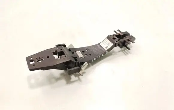 Land Rover Discovery Rear door exterior handle/bracket DLL320RR