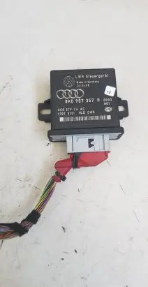 Audi A5 8T 8F Light module LCM 8K0907357B