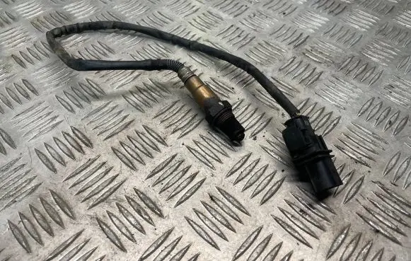 Volkswagen Tiguan Lambda probe sensor 1928404687 0905070338