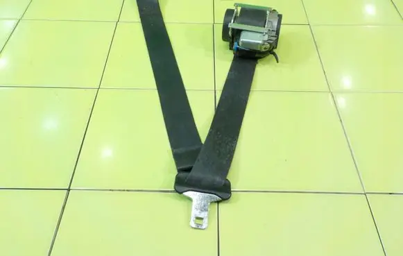 Renault Megane III Front seatbelt 868840022R BEZPIECZENSTWA