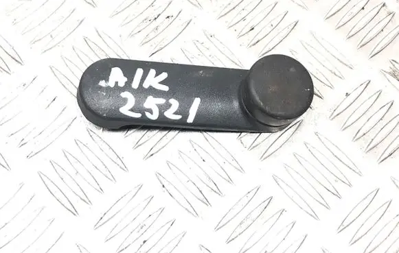 Opel Corsa C Rear door window winding handle 902471500430 90224834 90459502