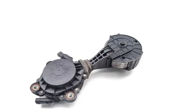 BMW 1 F20 F21 Alternator belt tensioner 7598832 V759883280