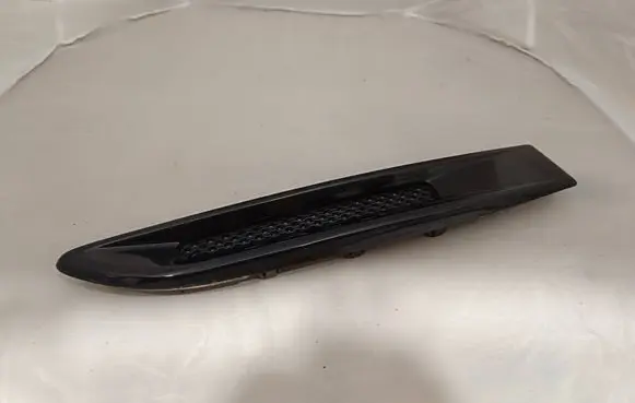 Jaguar F-Pace Front arch trim HK8M280B11