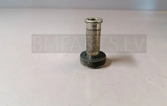BMW 3 E90 E91 Front suspension camber bolt 11612246947 2246947