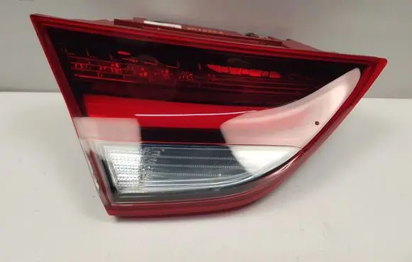 Renault Clio V Rear/tail lights 92403G4450